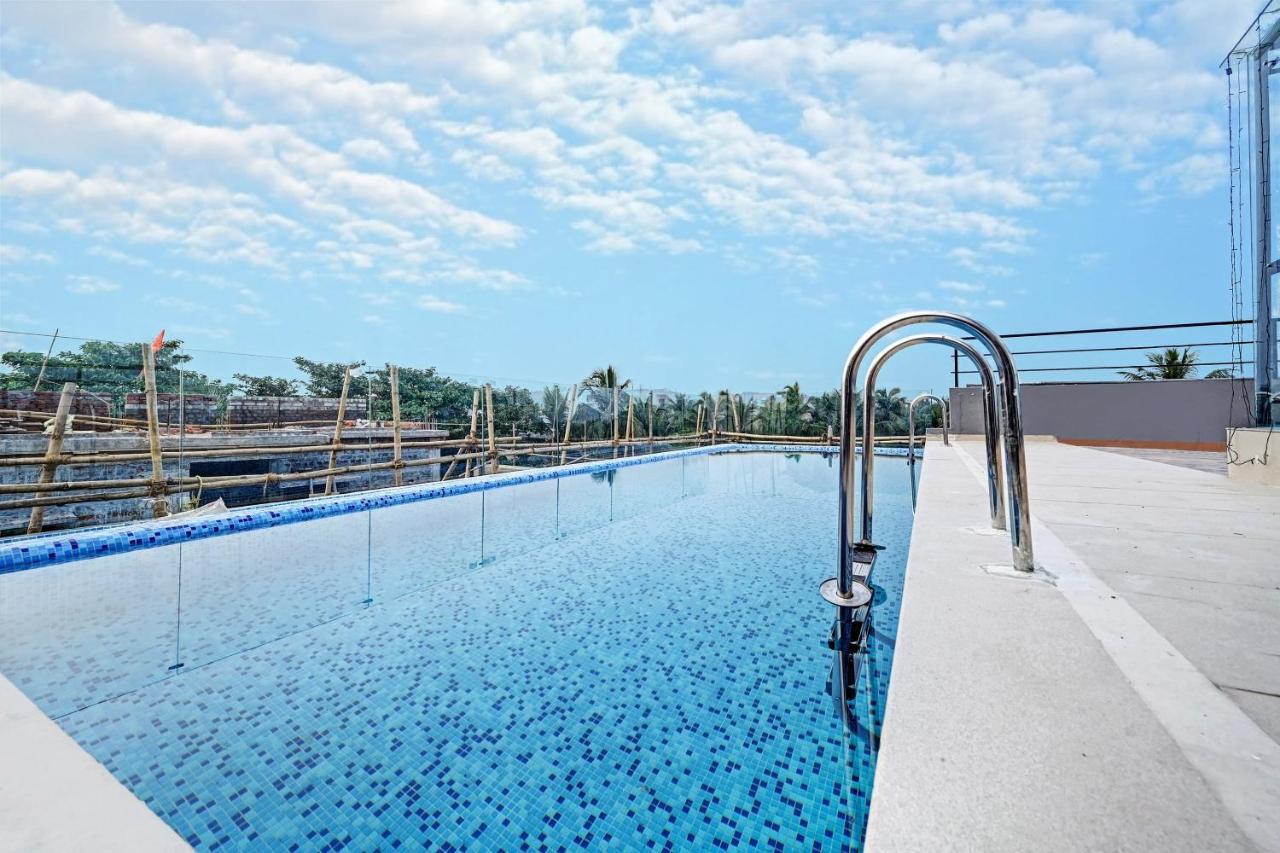 Super Townhouse Oak Hillside Aqua Hotel Khandagiri Exterior photo